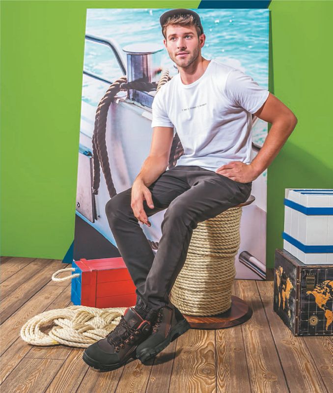 Llamanos al 1(800) 825-9452<br> (143 of 201)